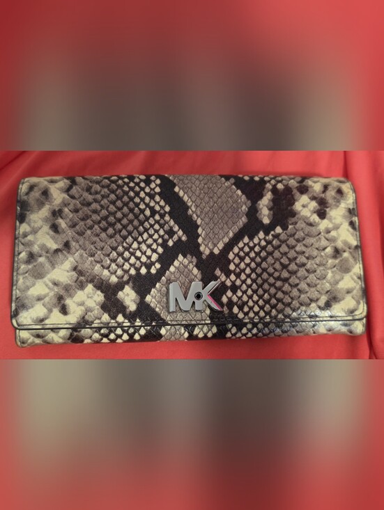 Michael Kors Handbags - Michael Kors Snake-Print Wallet Clutch in Black and‎ Cream